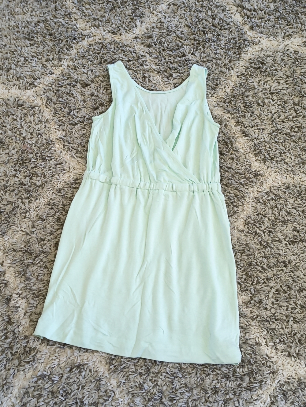 LOFT Lou & Grey Signaturesoft Lite Crossover Back Pocket Dress - Picture 4 of 6